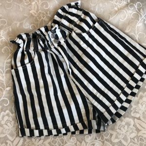 Beetle juice shorts